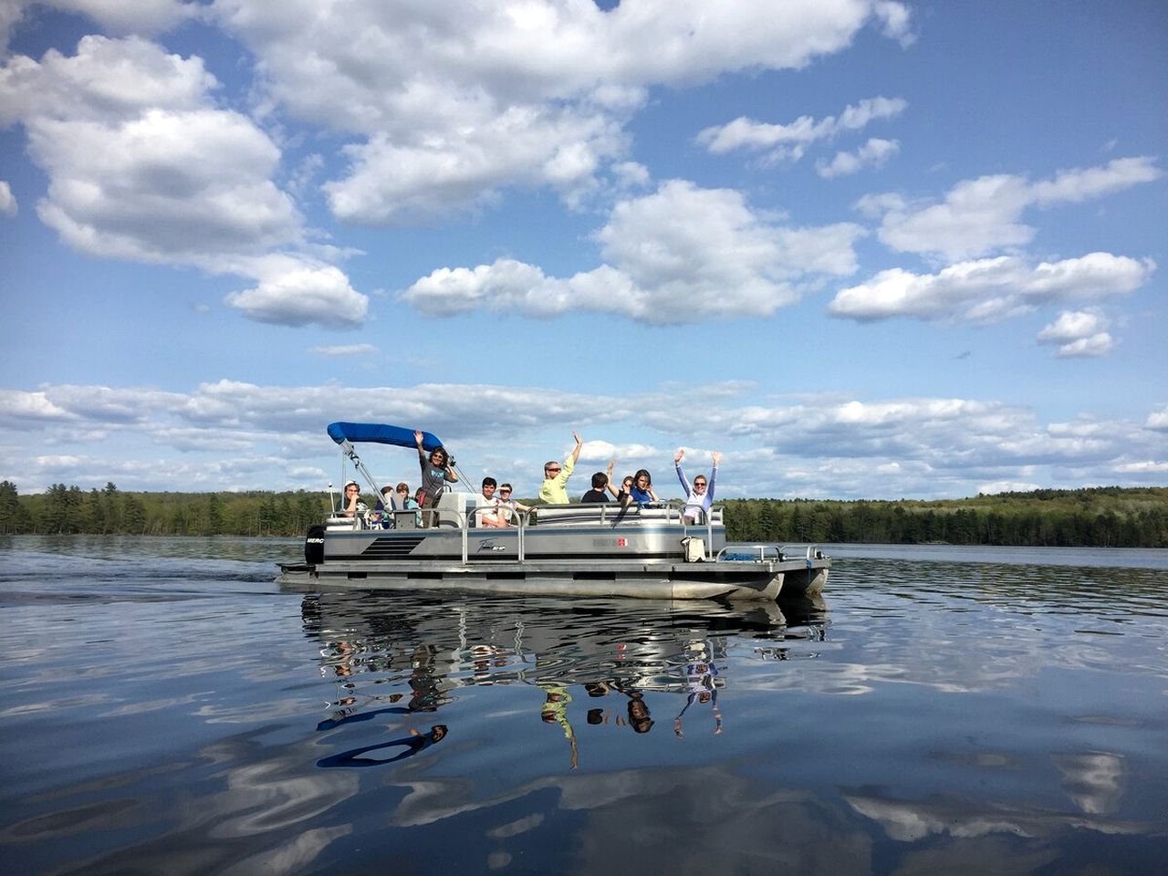 Island Glamping in a Beautiful Floating Home on an Island in Monmouth, Maine