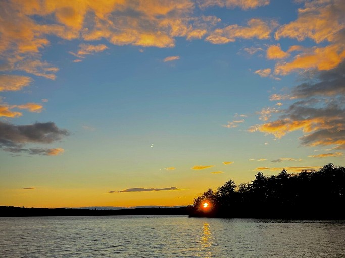 Floating Homes (United States of America, Monmouth, Maine)