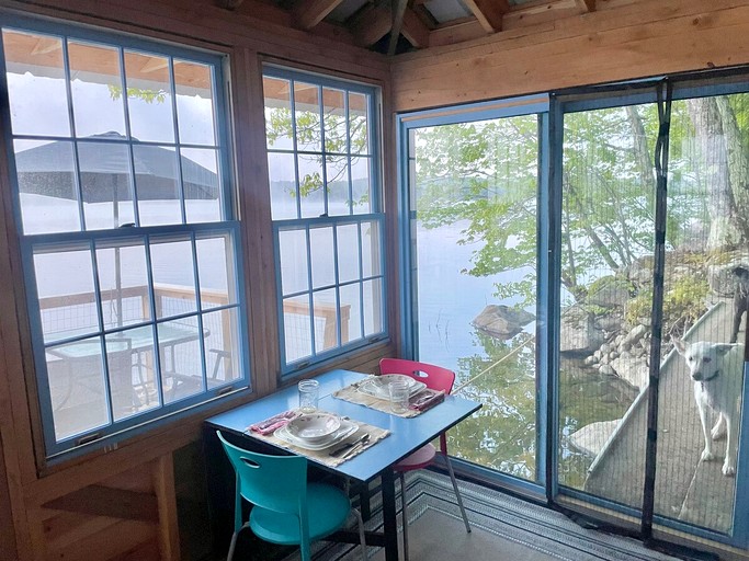 Floating Homes (United States of America, Monmouth, Maine)