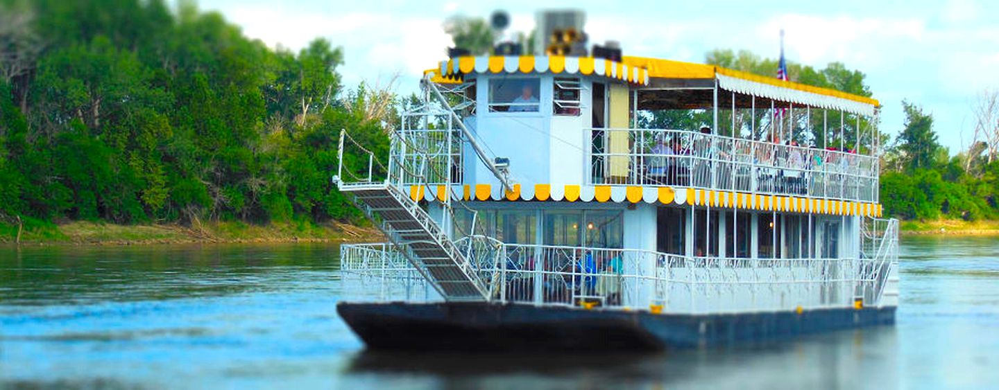 Romantic Getaway on a Boat, Nebraska