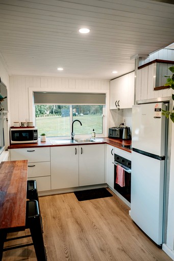 Tiny Houses (Australia, Wollombi, New South Wales)
