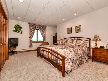 undefined photo 3