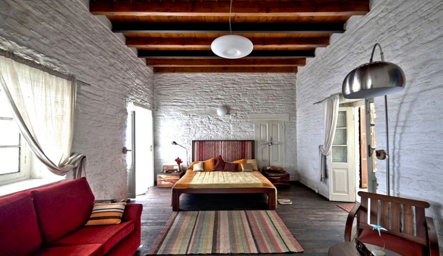 Breathtaking Woodland Suite for Couples or Small Families in the Himalayas, India