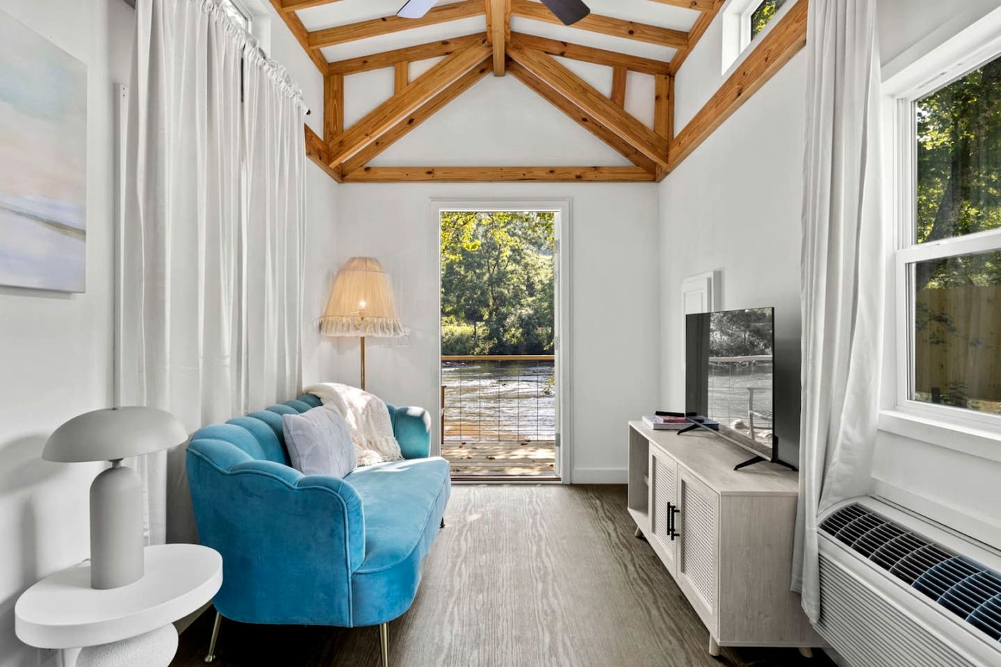 Lakefront Tiny House with All Amenities in Sylva, North Carolina