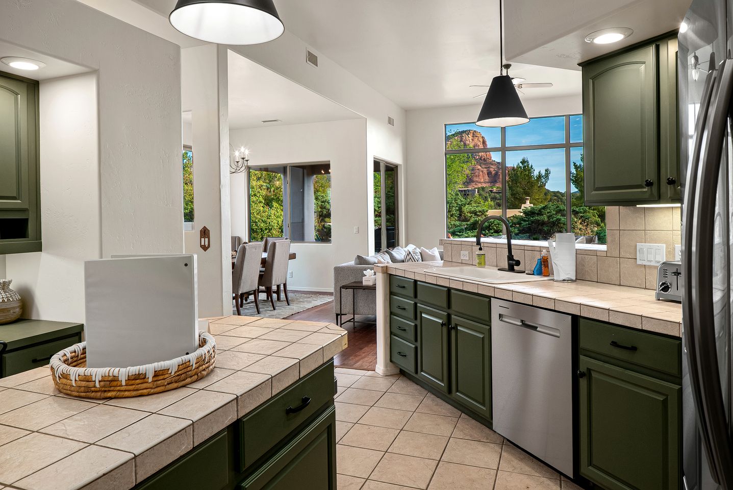 Intimate Wonderful Rental with Jacuzzi in Arizona