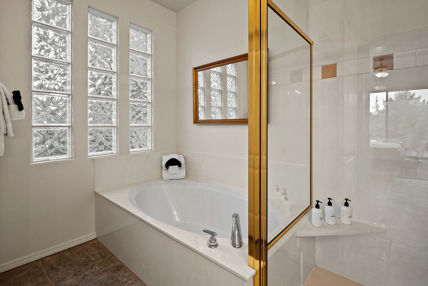 Intimate Wonderful Rental with Jacuzzi in Arizona