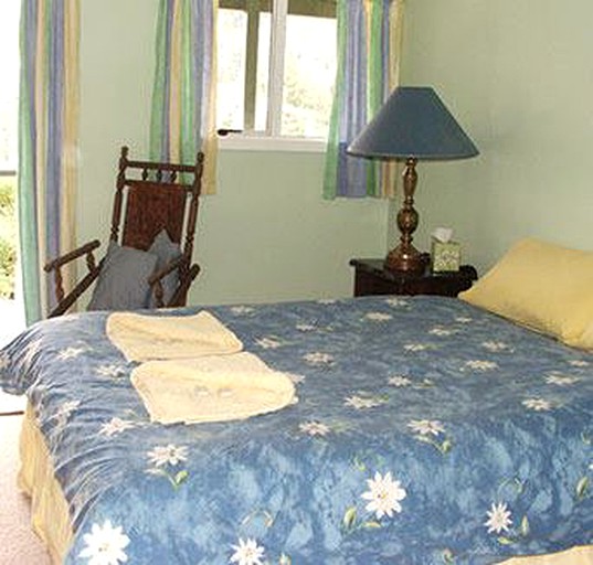 Nature Lodges (Epsom, North Island, New Zealand)