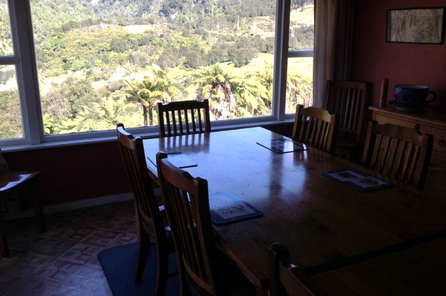 Fantastic Remote Getaway with Private Bar on Whanganui River, New Zealand