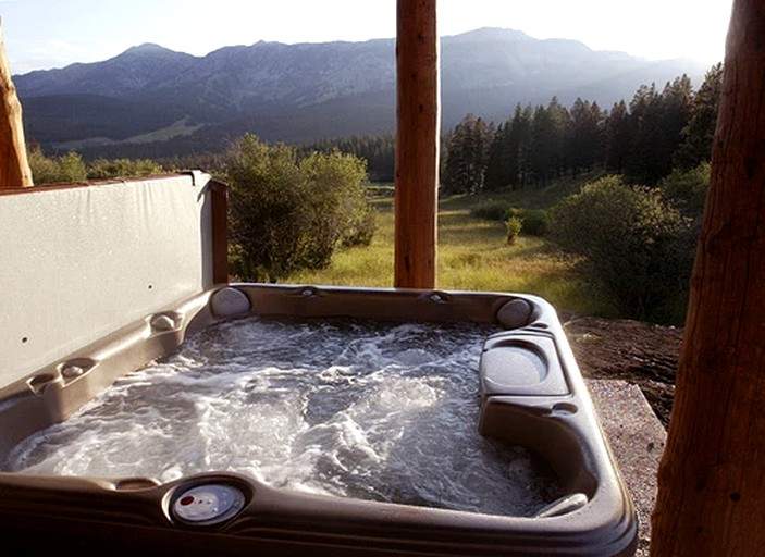 Cabins (Bozeman, Montana, United States)