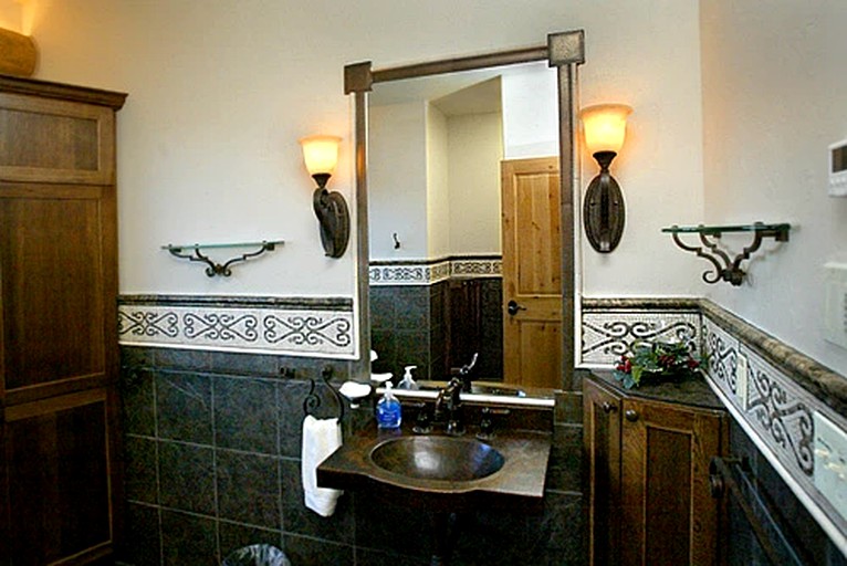 Cabins (Bozeman, Montana, United States)