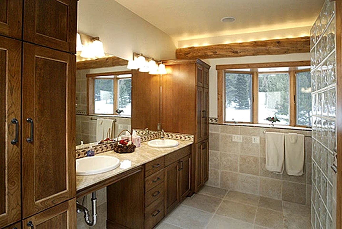 Incredible Mountain Cabin Rental for a Group Getaway to Bozeman, Montana