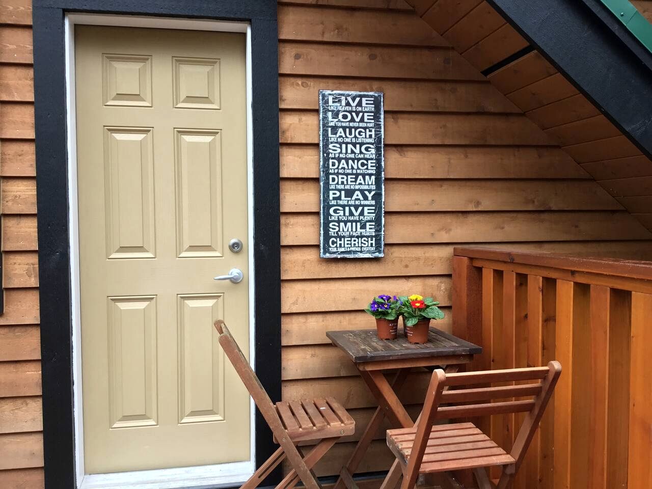 Upscale Mountain View Suite with Private Cedar Deck & Skylights Near the Ocean | Sunshine Coast Regional District, BC