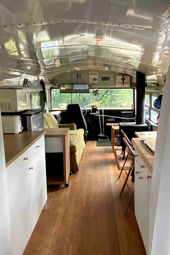Vacation Rentals (Canada, --, --)