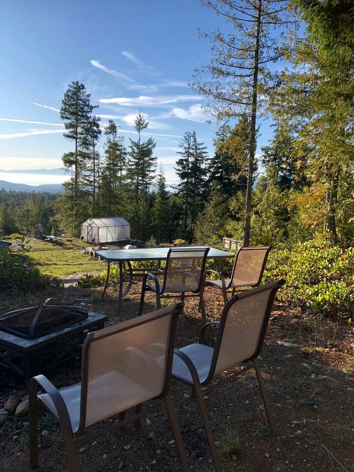 Bright Converted Bus with Woodstove & Ocean View on the Sunshine Coast, British Columbia