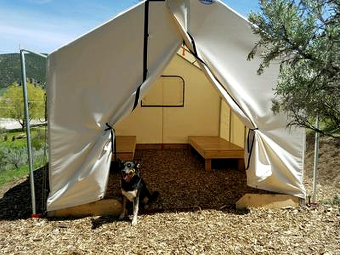 Tents (Lava Hot Springs, Idaho, United States)