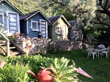 Charming Historic Cabin Rental Minutes Away from Relaxing Hot Springs near Pocatello, Idaho photo 5