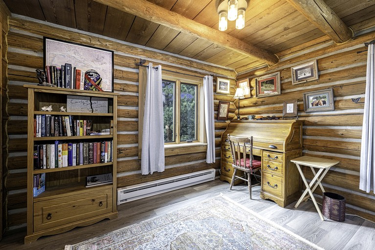 Log Cabins (United States of America, Allenspark, Colorado)
