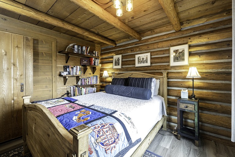 Log Cabins (United States of America, Allenspark, Colorado)