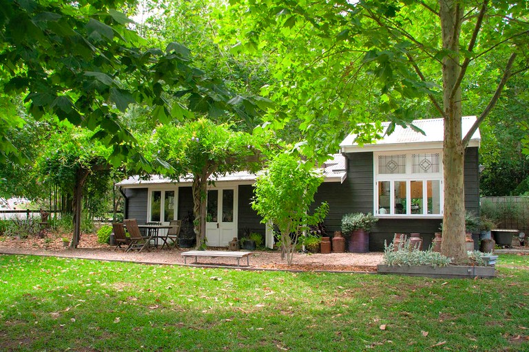 Cottages (Kangaroo Valley, New South Wales, Australia)