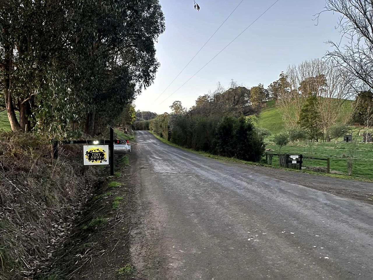 Charming Tiny House Retreat with Farm Animals near Mt Baw Baw in Neerim South, Victoria
