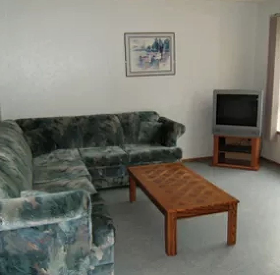 Pet-Friendly Cottage Rental next to Clearwater West Lake in Atikokan, Ontario