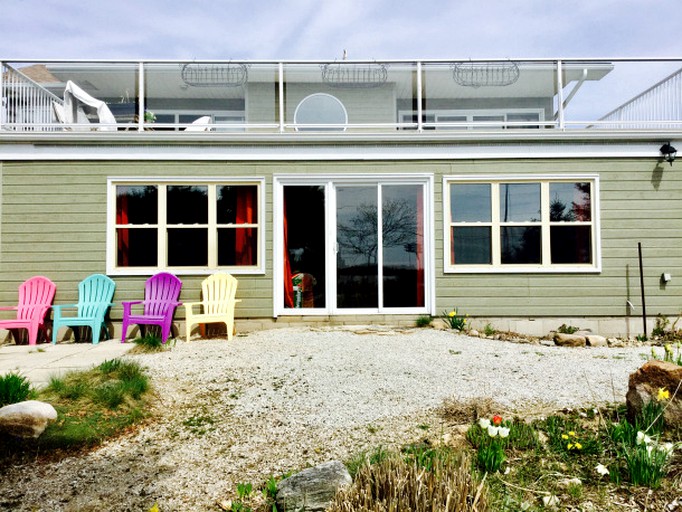 Spacious Cottage Rental In Pike Bay Ontario