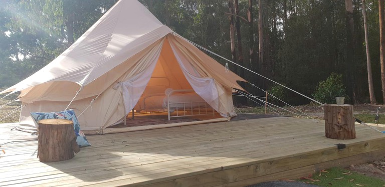 Bell Tents (Bruny Island, Tasmania, Australia)