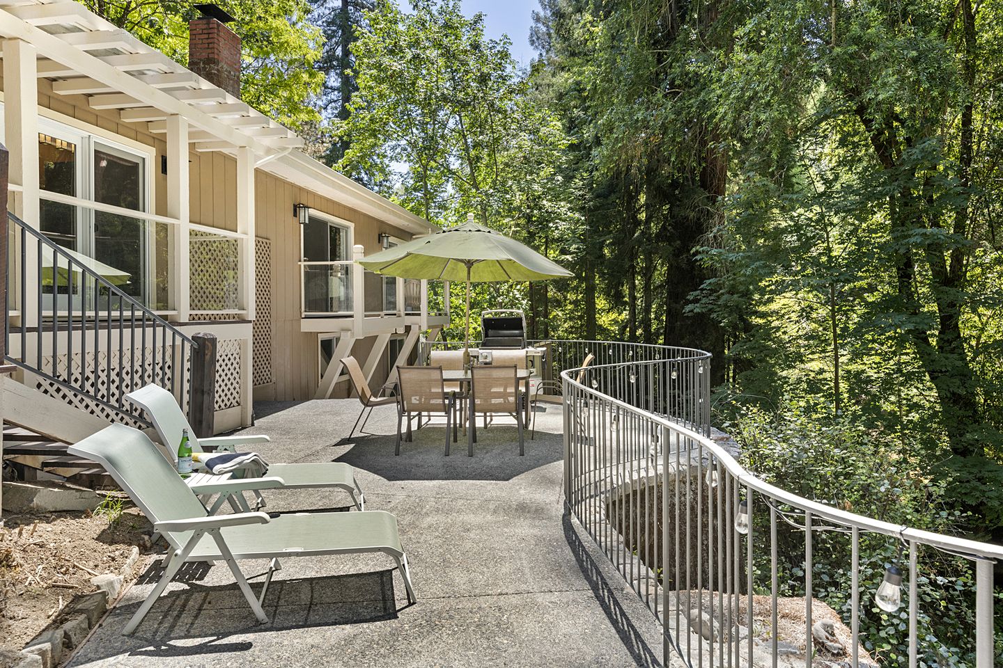 Secluded Cottage with Hot-tub in Cazadero, California