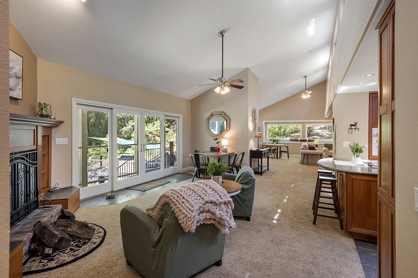 Secluded Cottage with Hot-tub in Cazadero, California