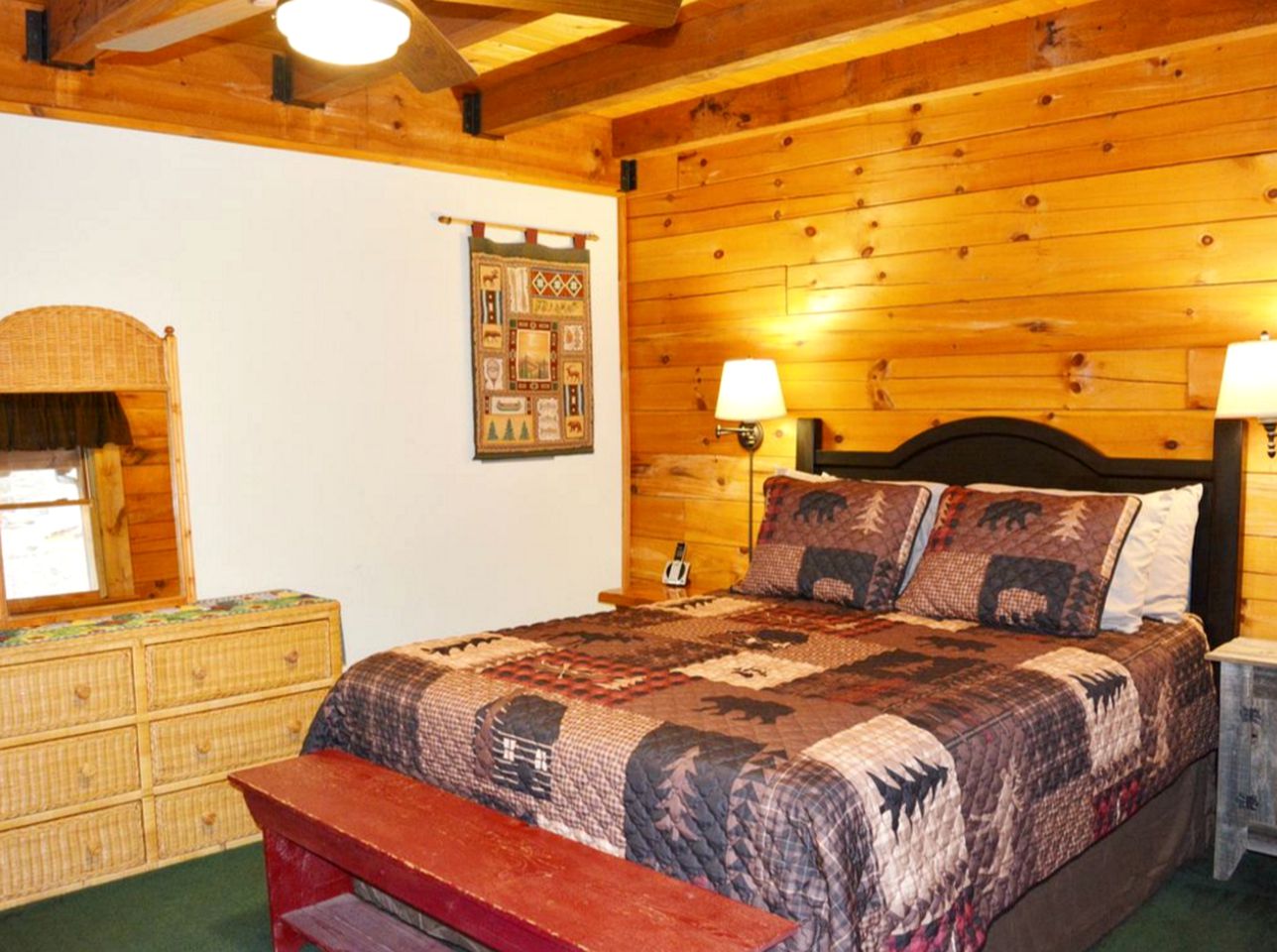 Gorgeous Log Cabin Rental with Easy Mountain Access in Maggie Valley, North Carolina