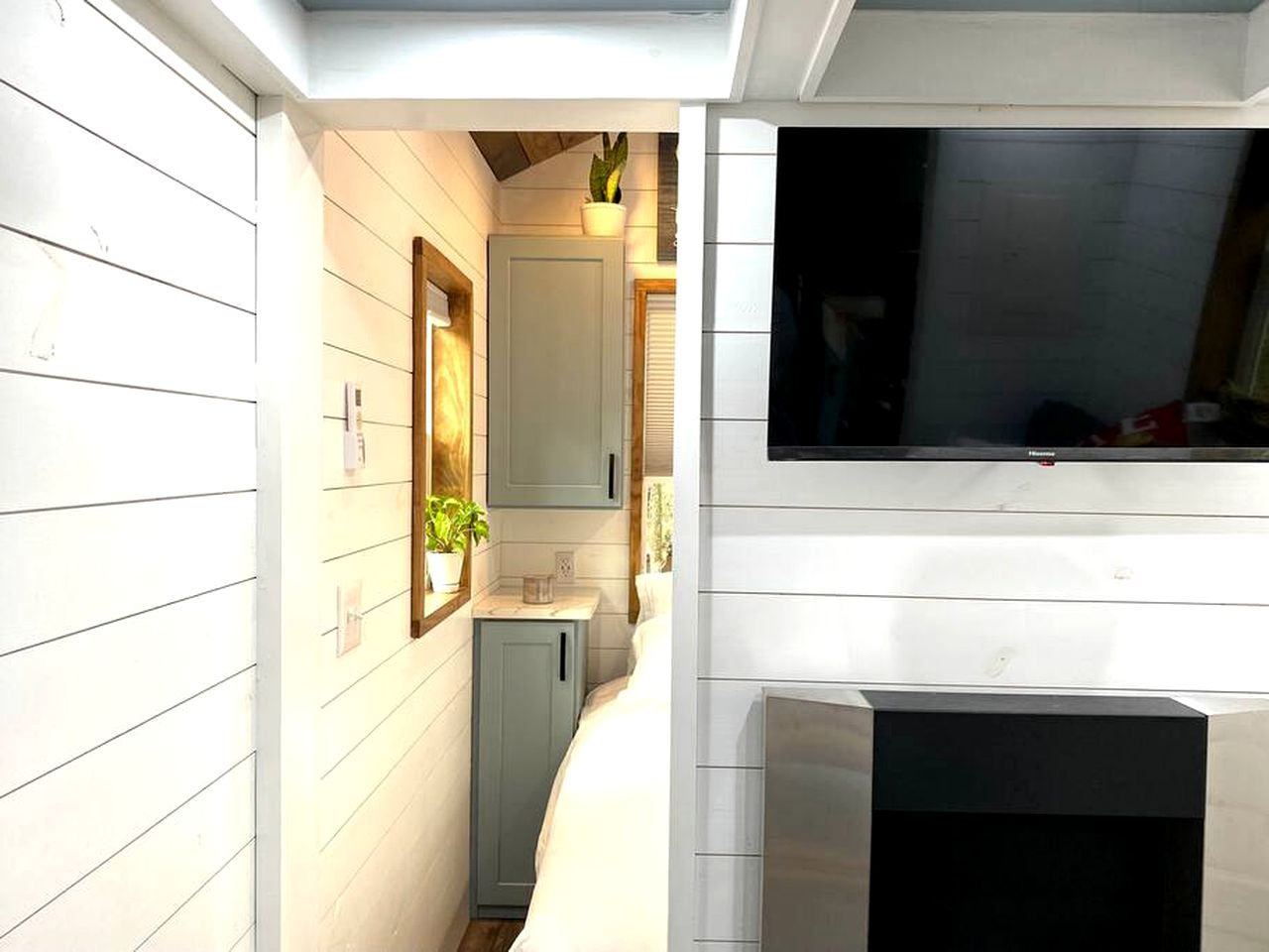 Nestled in Nature: Experience Tiny House Living Bliss in Northern Alabama