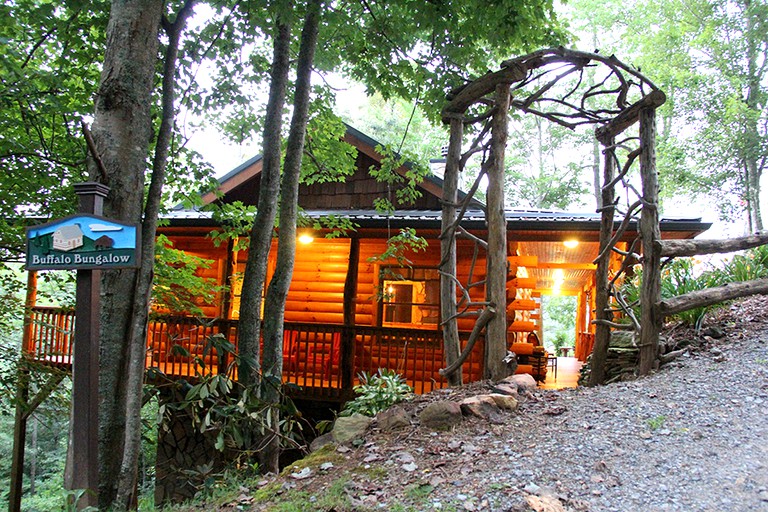 Romantic Cabin Near Asheville North Carolina