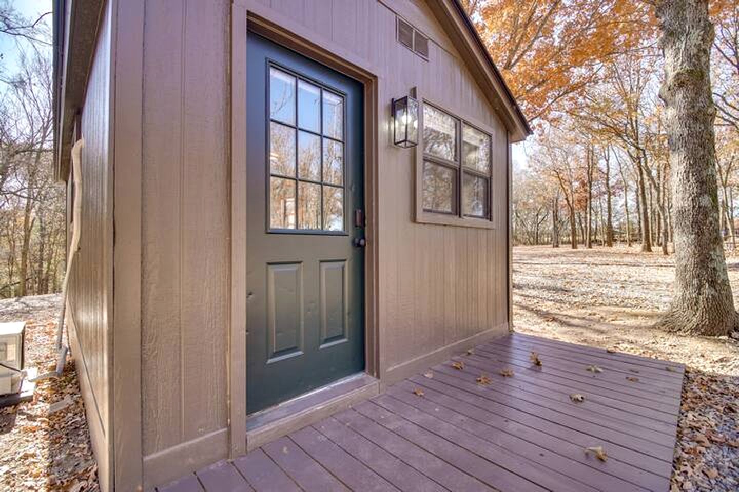 Serene Woodland Studio Retreat with Outdoor Amenities, Near Fishing, Hiking & Gentry, AR