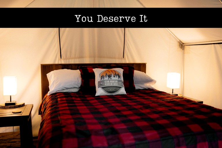 Safari Tents (United States of America, Branson, Missouri)
