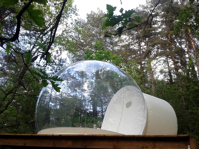 Bubbles & Domes (Beynes, Provence-Alpes-Côte d'Azur, France)