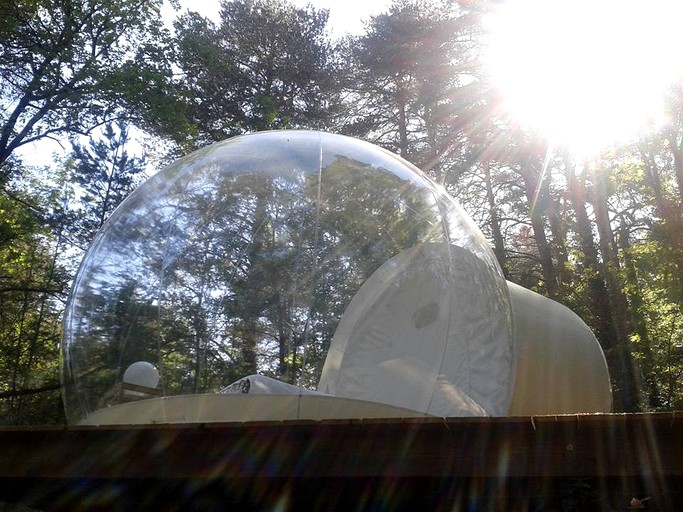 Bubbles & Domes (Beynes, Provence-Alpes-Côte d'Azur, France)