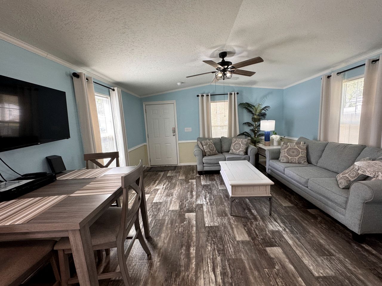 Modern Cottage with Incredible Amenities and Rainbow River Access near Dunnellon, Florida