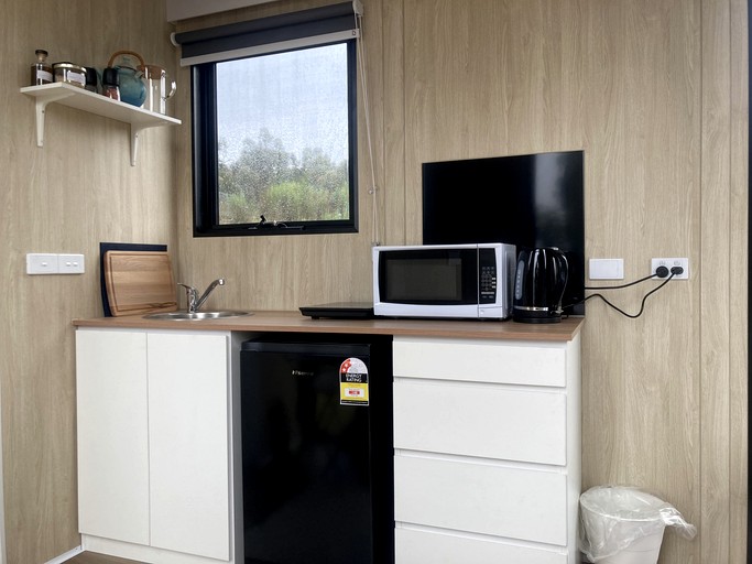 Tiny Houses (Australia, Steels Creek, Victoria)