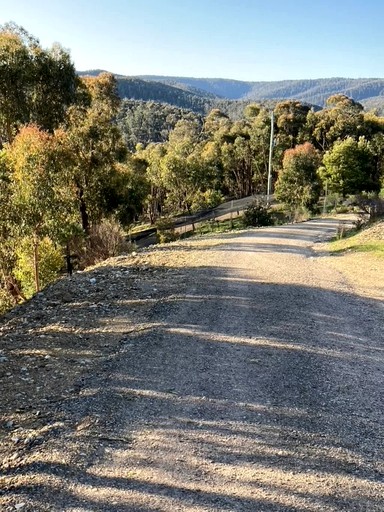 Tiny Houses (Australia, Steels Creek, Victoria)