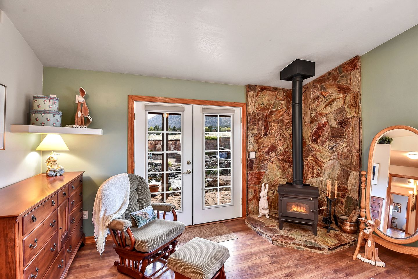 Unique Vacation Rental with Panoramic Mountain Views and Fantastic Backyard Patio in Flagstaff, Arizona