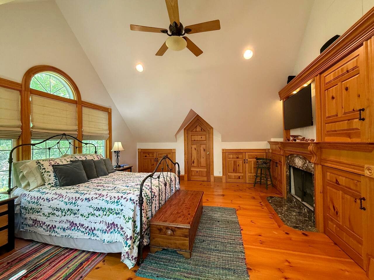 Cozy Lakeside Retreat on Burnt Meadow Pond in Brownfield, Maine