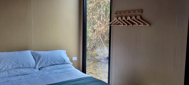Vacation Rentals (Australia, --, --)