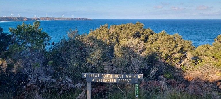Vacation Rentals (Australia, --, --)