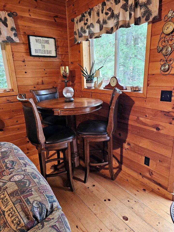 Idyllic Pet-Friendly Waterfront Cabin with Private Boat Dock on Teale Lake in Hayward, Wisconsin