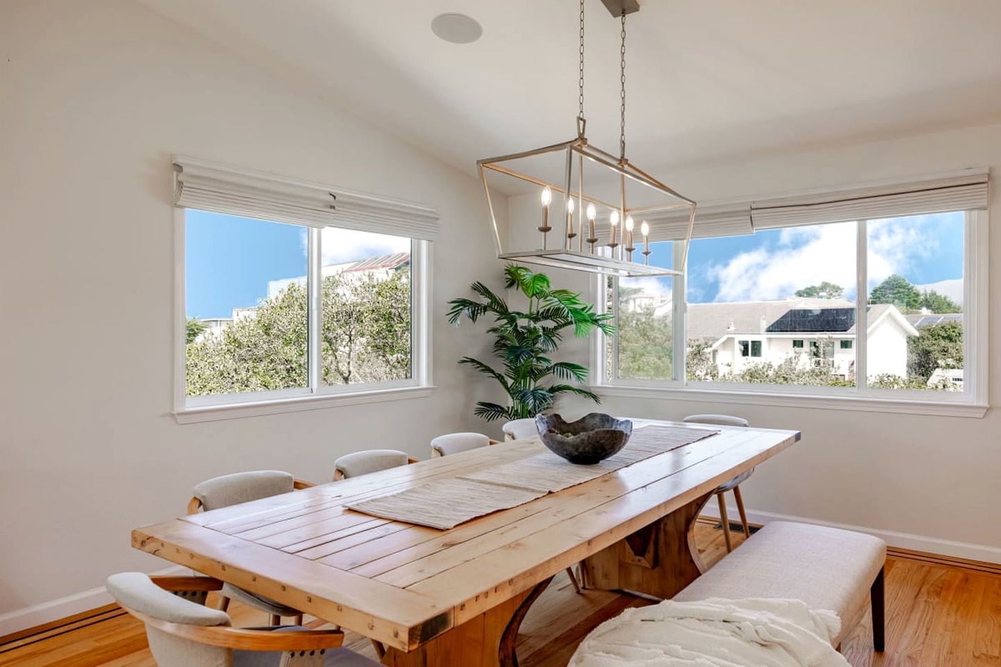 Elegant Coastal Retreat with Panoramic Ocean Views near Half Moon Bay, California