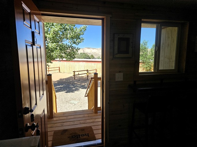 Cabins (United States of America, Escalante, Utah)