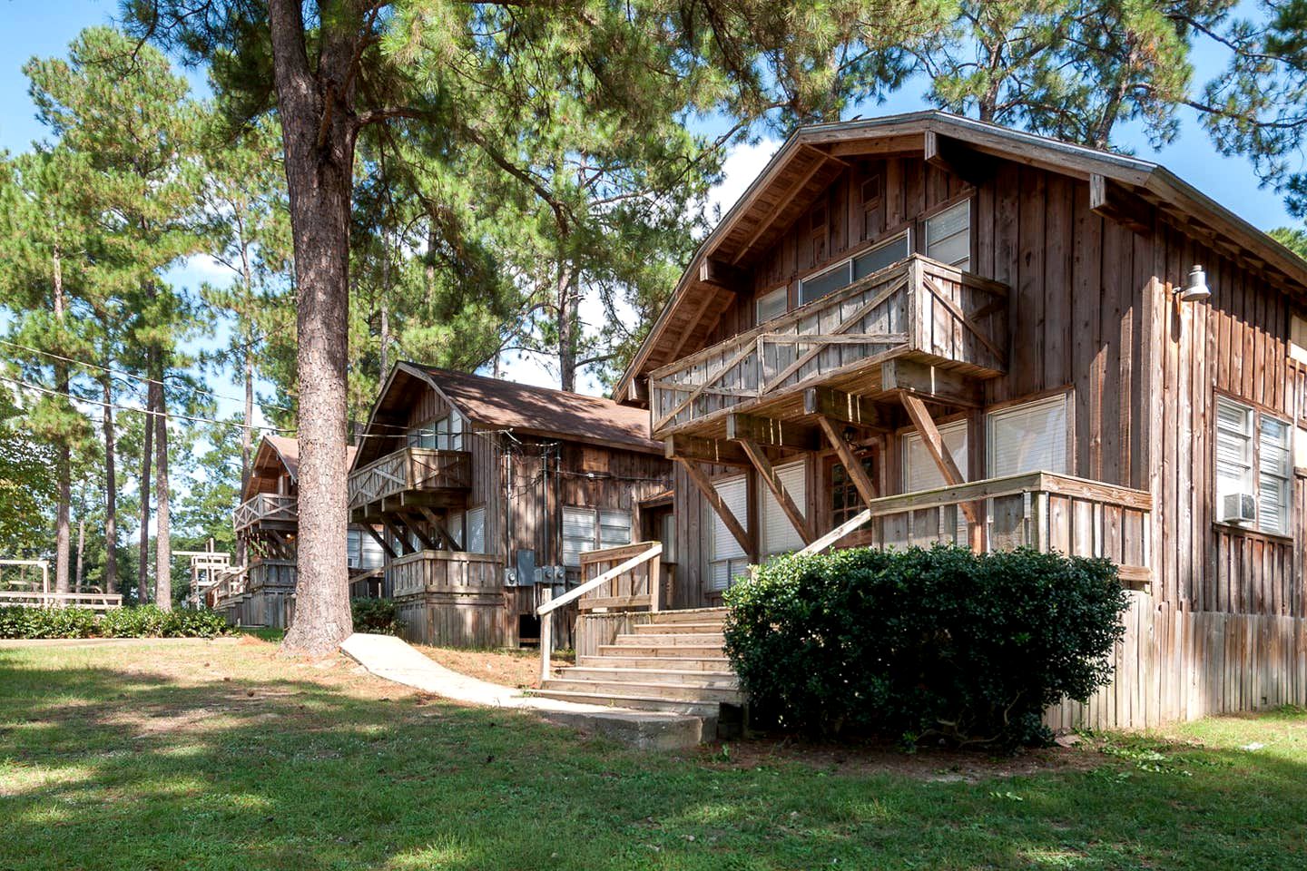 Incredible Nacogdoches Cabin Rentals Ideal for Large Group Getaways in Texas