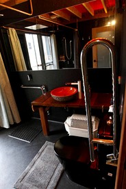 Amazing Gold Coast Tree House Perfect for Glamping in Queensland photo 3
