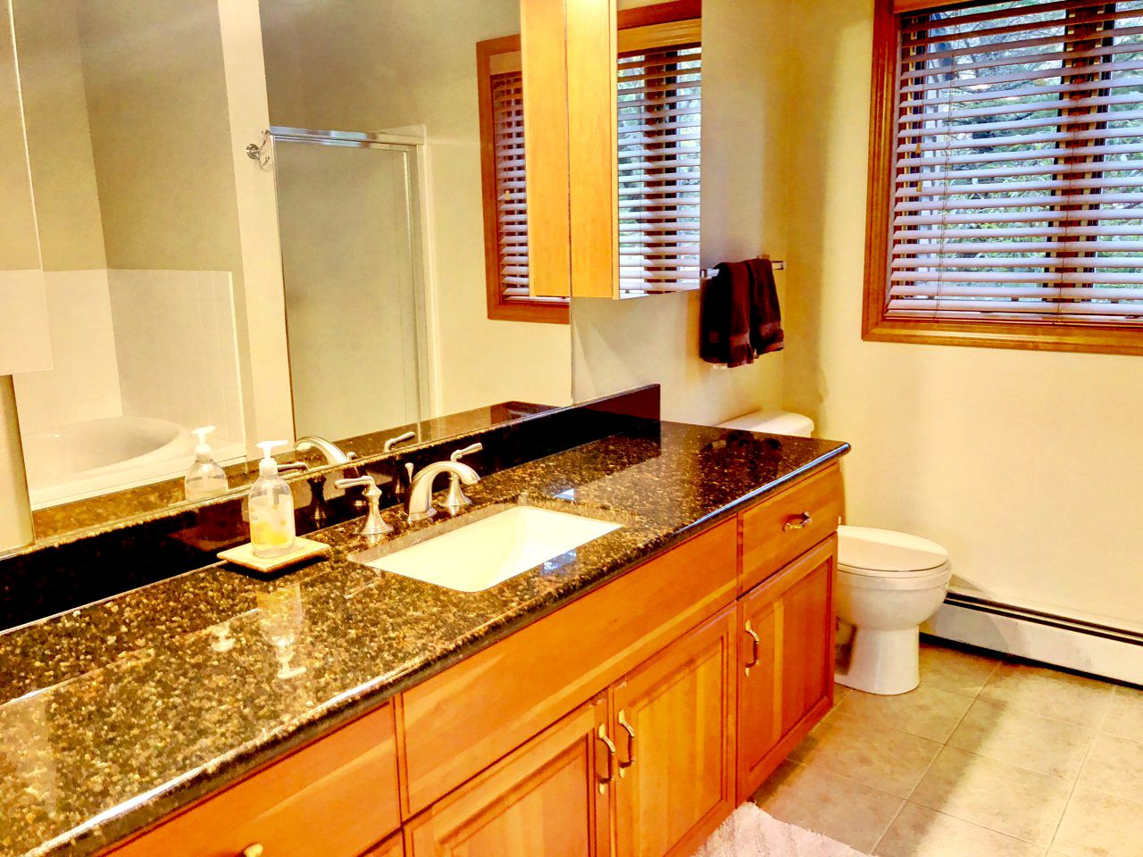 Luxury Cabin Rental near Mt. Washington for Glamping in New Hampshire