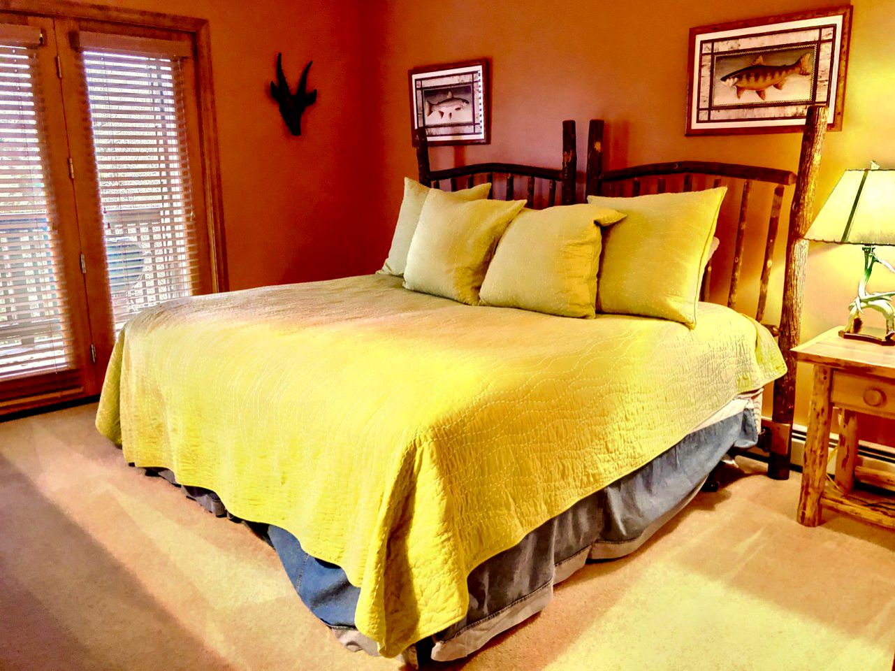 Luxury Cabin Rental near Mt. Washington for Glamping in New Hampshire